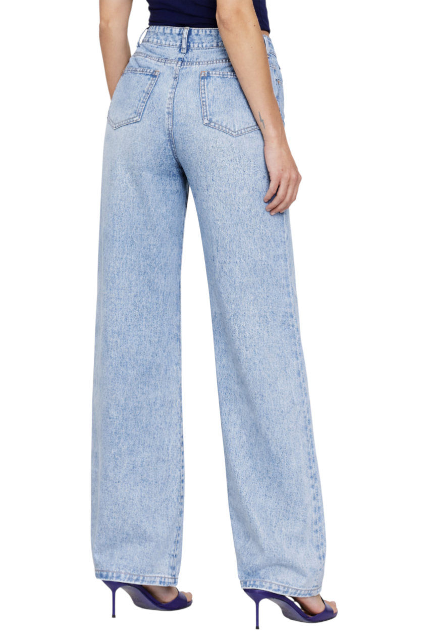 Distressed Wide Leg Jeans with Pockets