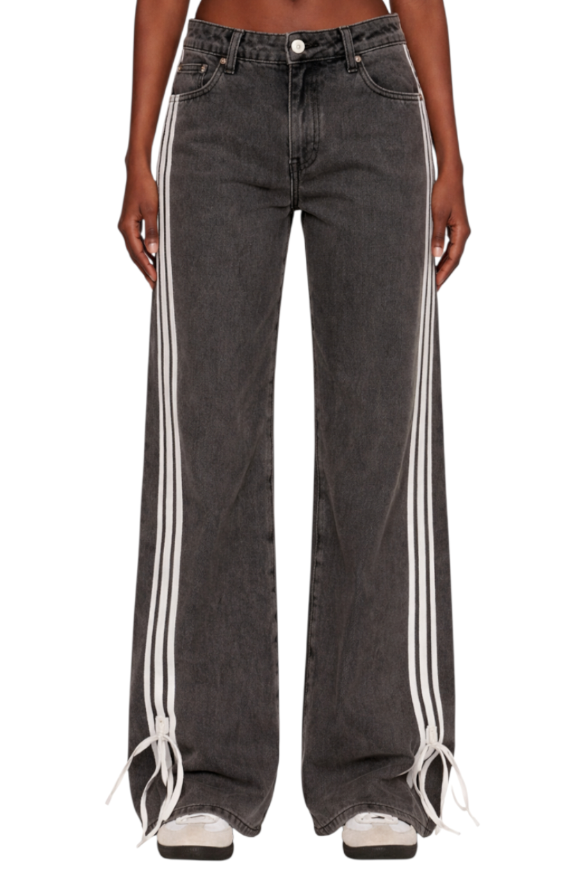 Side Striped Loose Fit Jeans
