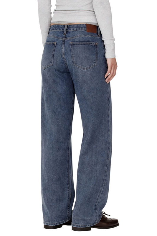 Wide Leg Jeans with Pockets